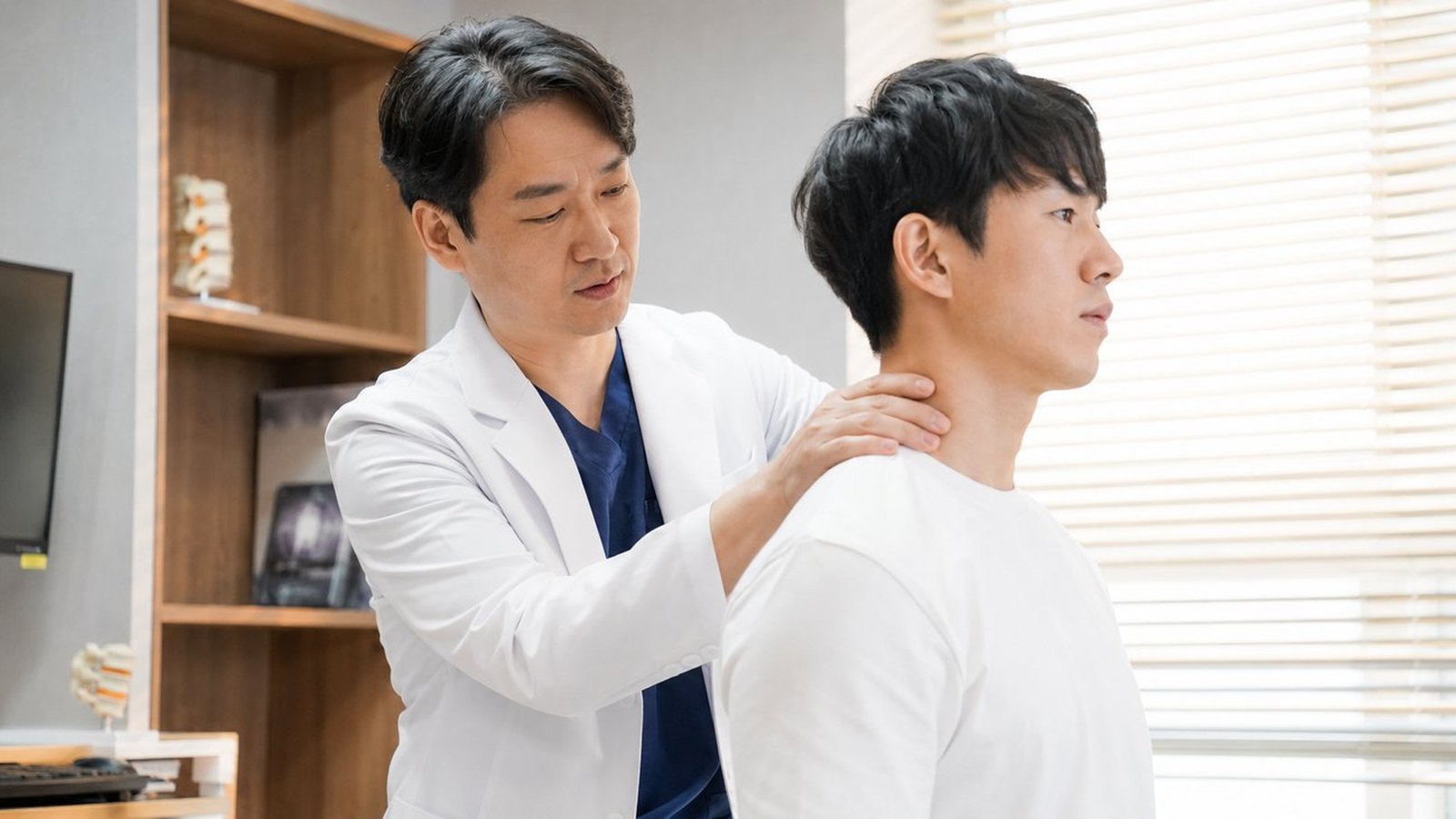 교통사고 후 증상은<br>어떻게 확인하나요?